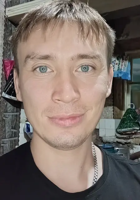 Жека из Макеевки, мне 35, познакомлюсь