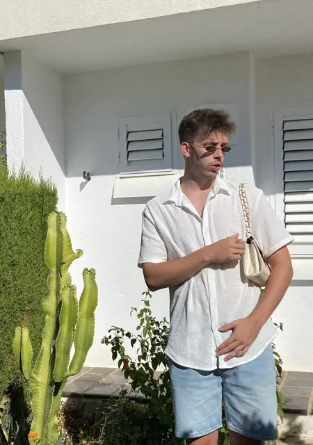 Soy Dani, 23 años, conociéndome para pasatiempo agradable en Madrid