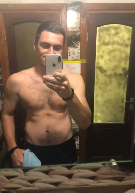 Никита из Кривого Рога, ищу на сайте знакомства на одну ночь