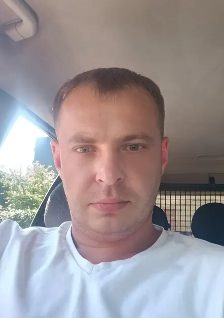 Иван из Черновцов, ищу на сайте знакомства на одну ночь