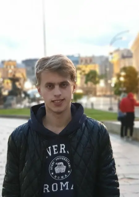 Вадим из Борисполя, ищу на сайте знакомства на одну ночь