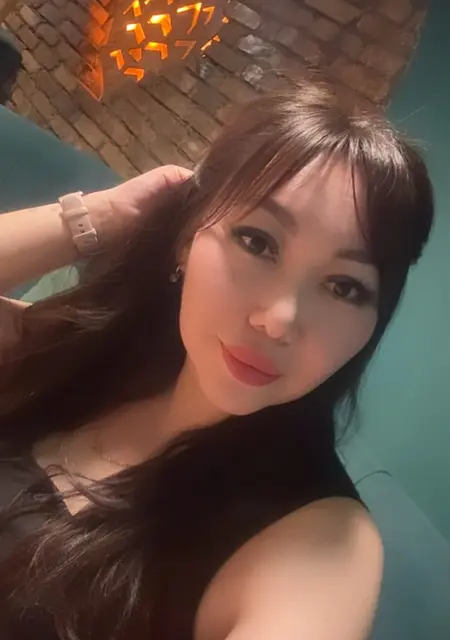Я Аида, 38, из Талдыкоргана, ищу знакомство для постоянных отношений