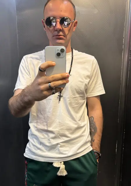 Рома из Кишинёва, ищу на сайте знакомства без обязательств