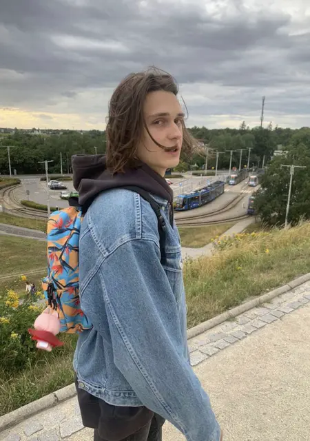 Я Kolia, 21, знакомлюсь без обязательств в Вроцлаве