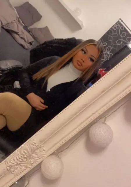 Я Arisa, 18, из Стокгольма, ищу знакомство