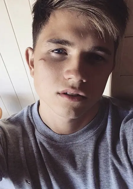 Я Алекс, 28, из Харькова, ищу знакомство для общения