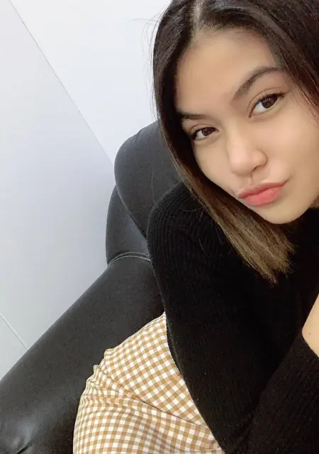 I'm Hamper, 27, looking to meet for friendship in Newport