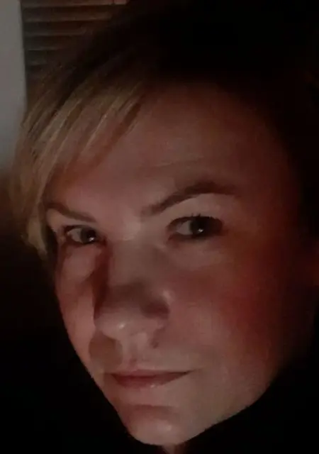 Я Iva, 45, из Праги, ищу знакомство