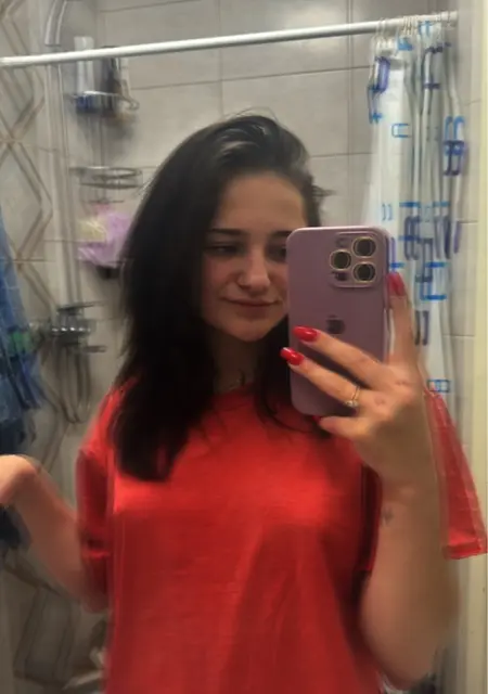 Valerya из Киева, мне 19, познакомлюсь для вирта