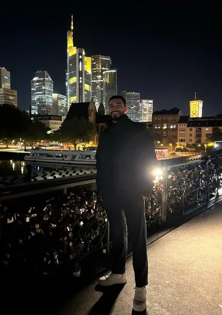 Я Alaa, 27, из Рюссельсхайм, ищу знакомство для постоянных отношений