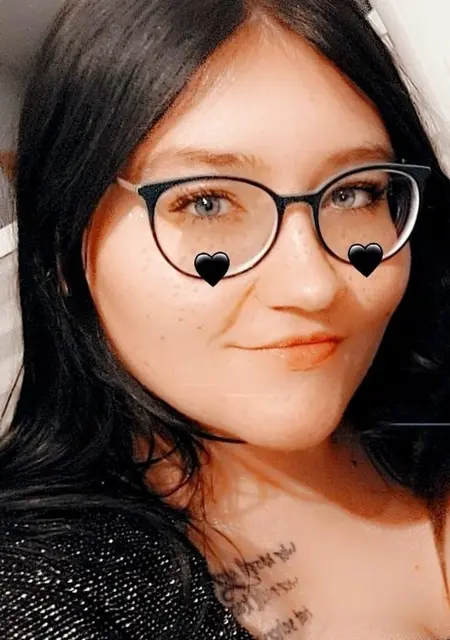 Celina из Хамельн, ищу на сайте знакомства на одну ночь