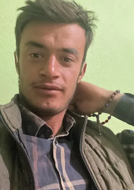 Я Mahmut, 26, знакомлюсь для постоянных отношений в Эдессущих