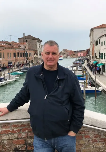 I'm Palme, 60, looking to meet for friendship in Manchester