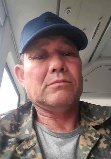 Манарбек из Астаны, мне 52, познакомлюсь без обязательств