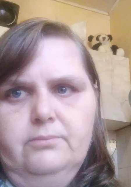 Елена из Киева, мне 46, познакомлюсь для общения