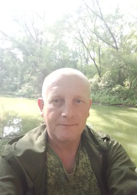 Я Анатолий, 51, знакомлюсь без обязательств в Донецке