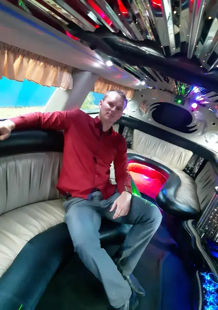 Андрей из Борисова, ищу на сайте знакомства на одну ночь