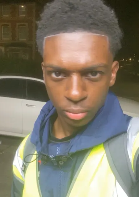 I'm Kareem, 20, looking to meet for virtual conversation in Reading