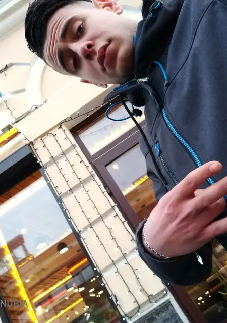 Хаитам из Славянска, ищу на сайте дружбу