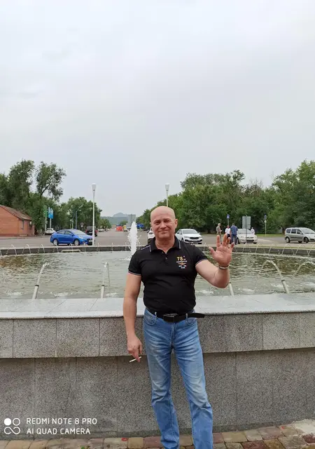 Я Виктор, 50, из Макеевки, ищу знакомства без обязательств