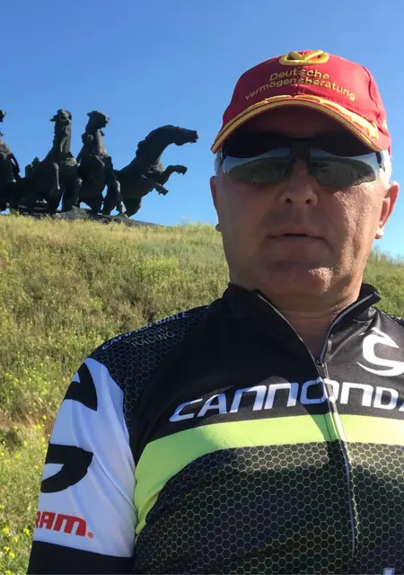 Я Тимофей, 56 років, знайомлюсь для приємного проведення часу у Харкові