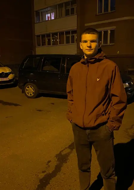 Илья из Витебска, мне 26, познакомлюсь для дружбы