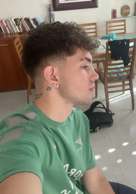 Aleix de Ripollet, busco en el sitio lío de una noche