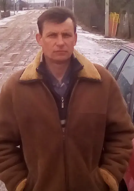 Я Сергей, 48, из Витебска, ищу знакомства на одну ночь