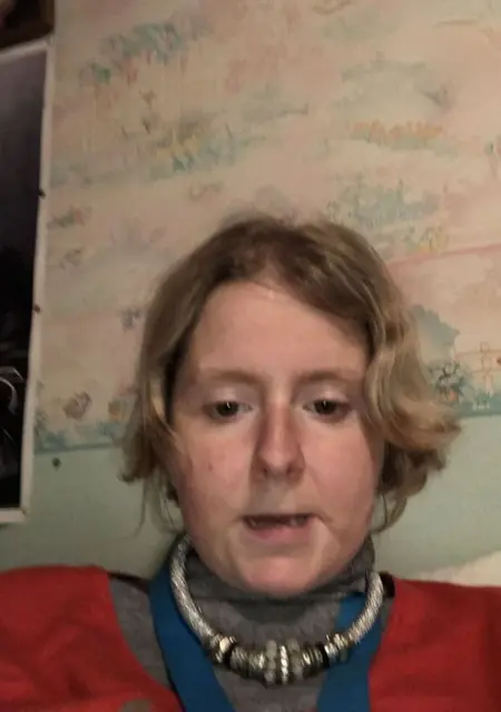 Я Adeline, 30, знакомлюсь в Париже