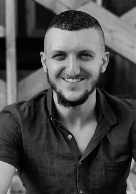 Я Іван, 28, из Бережан, ищу знакомства без обязательств