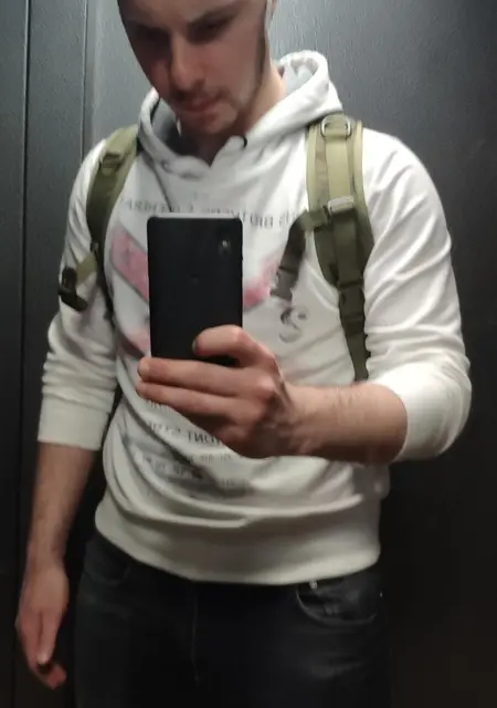 Егерь из Бреста, мне 25, познакомлюсь на одну ночь