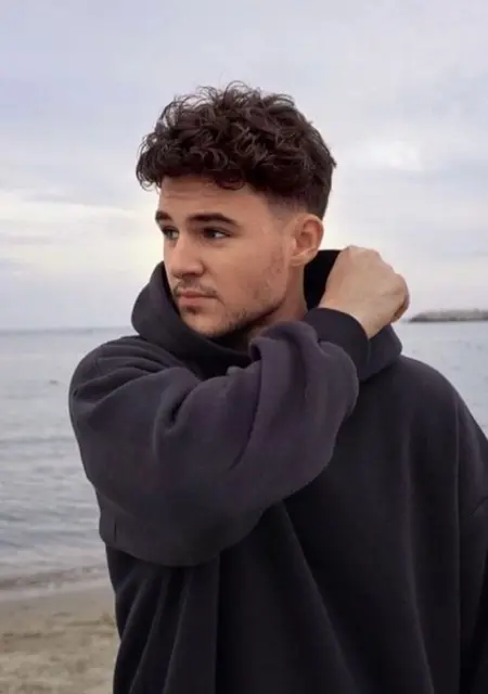 Я Marcos, 22, из Мадрида, ищу знакомство