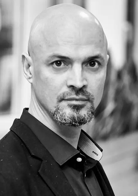 Konstantin из Сухум, мне 40, познакомлюсь без обязательств