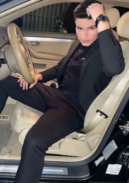 Я Jawad, 18, знакомлюсь для совместных путешествий в Афинах