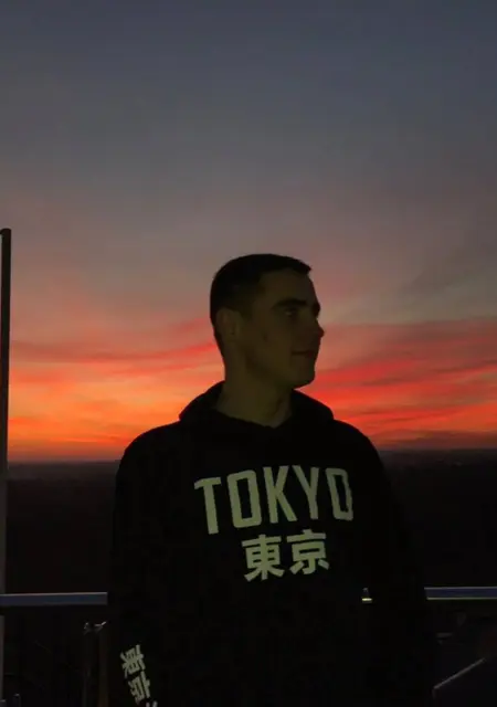 Я Vlad Korpach, 27, из Луцка, ищу знакомство для приятного времяпровождения