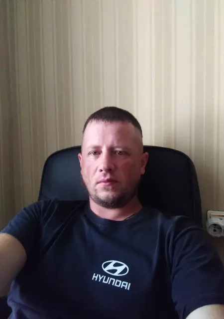 Я Сергей, 43, из Харькова, ищу знакомства без обязательств
