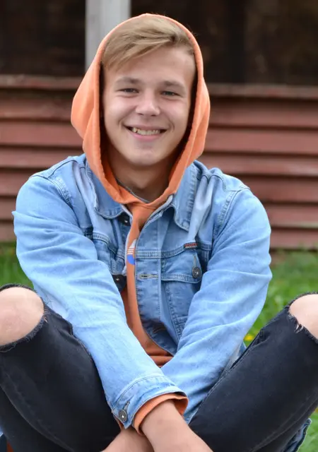 Я Даник, 24, знакомлюсь без обязательств в Пинске