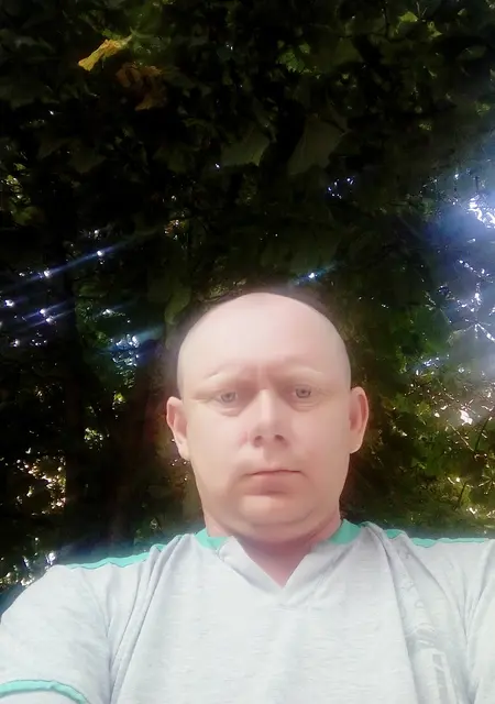 Александр из Харькова, ищу на сайте знакомства без обязательств