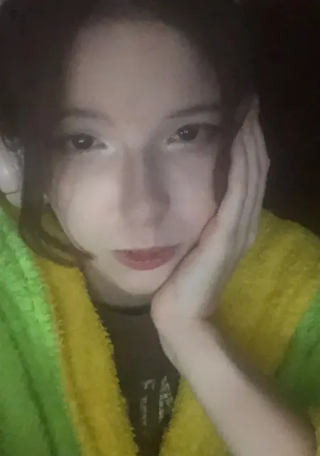 Я Вика, 19, из Тирасполя, ищу знакомство для вирта