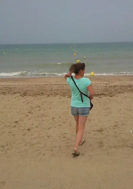 Я Christelle, 44, знакомлюсь в Париже