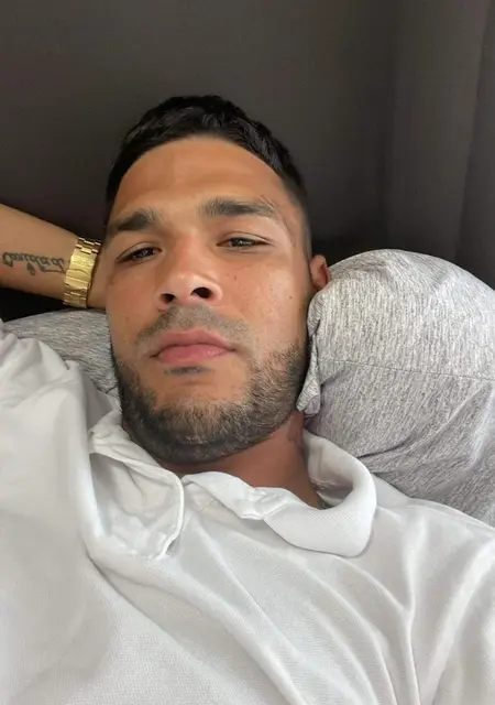 Emanuel из Канкуна, ищу на сайте общение