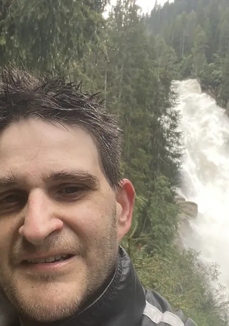 Chrissssi из Вены, ищу на сайте постоянные отношения