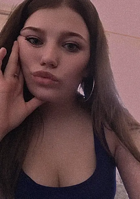 Я Лера Истеричка, 24, из Чернигова, ищу знакомства без обязательств