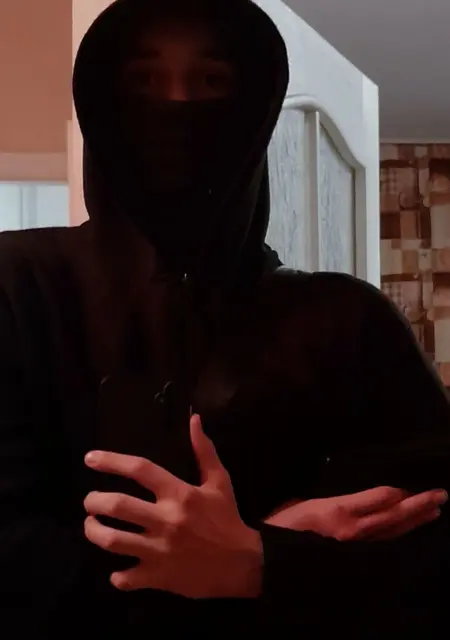 Я Макс, 21, знакомлюсь на одну ночь в Ивано-Франковске