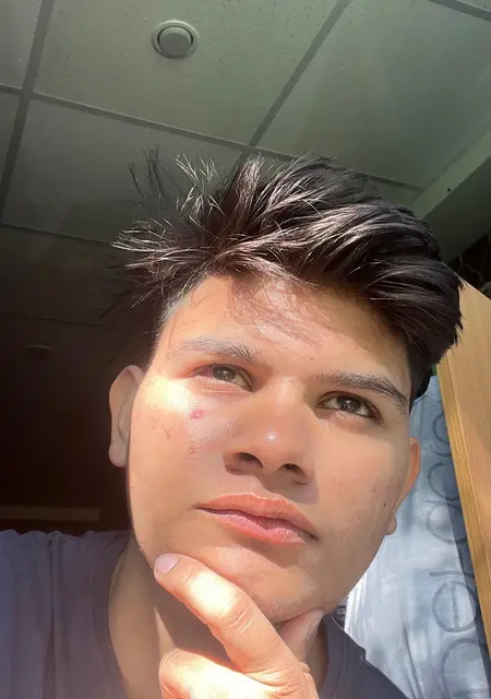 Я Алок, 20, знакомлюсь на одну ночь в Софии