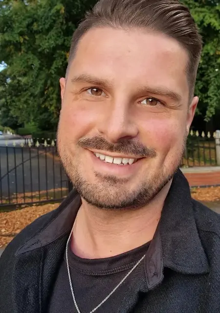 Leo из Астаны, ищу на сайте открытые отношения