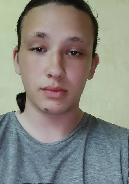 Дима з Кременчука, шукаю на сайті знайомства на одну ніч