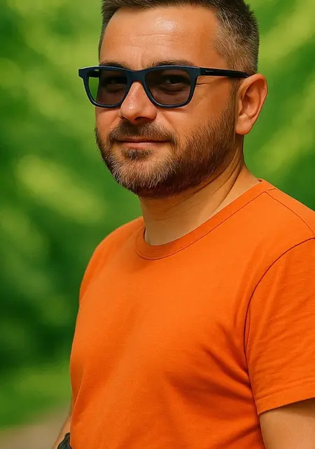 Valerii из Севильи, мне 36, познакомлюсь на одну ночь