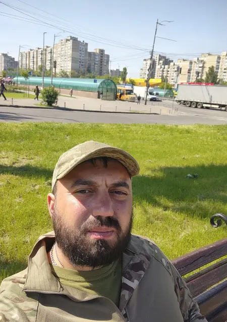 Я Діма, 35 років з Kovel, шукаю знайомства на одну ніч