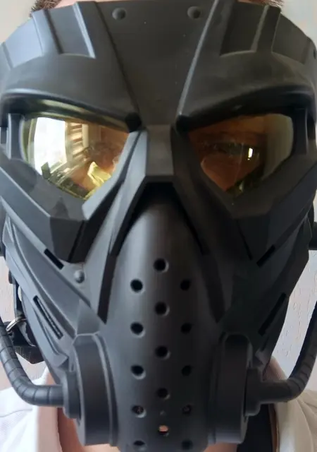 Mark из Парижа, ищу на сайте знакомства на одну ночь